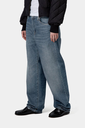 W Arin Pant
